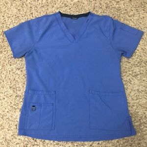Carhartt scrub top